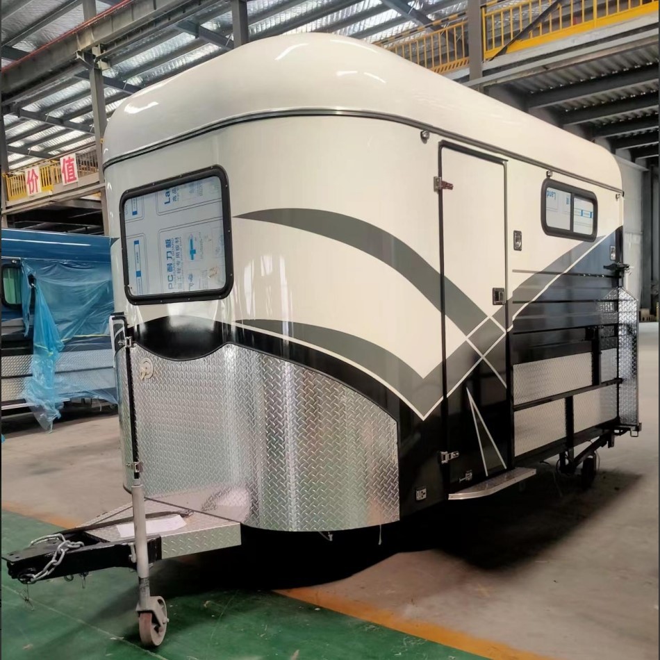 2 Horse Straight Load Float-Deluxe 2 Horse Straight Load Float-Deluxe